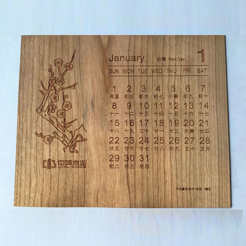 Calendário de madeira